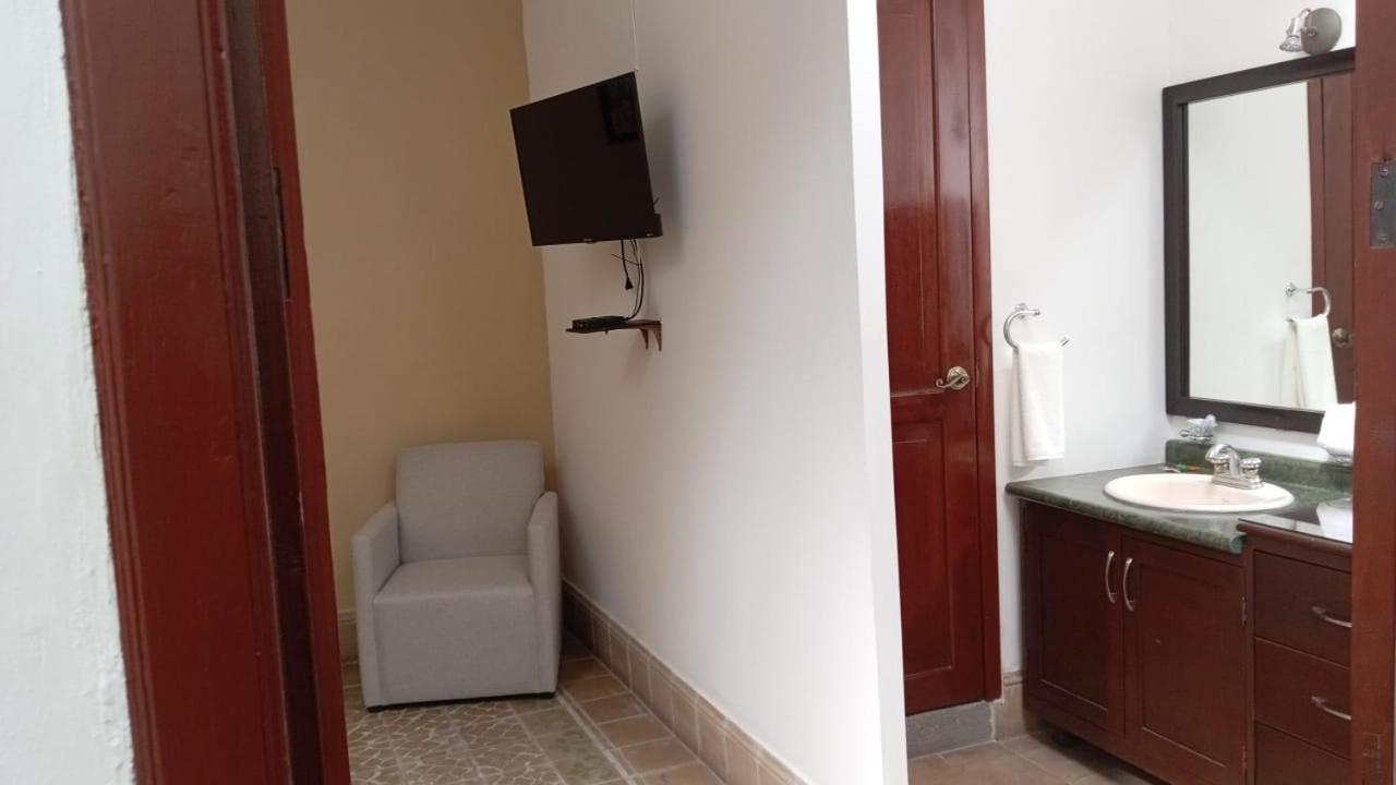 Hotel Marmoy 촐룰라 외부 사진